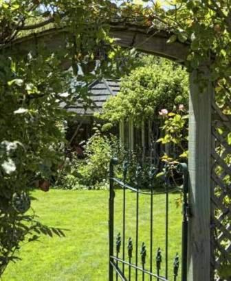 Апартаменти The Summerhouse, Ideal Akaroa Location. Екстер'єр фото